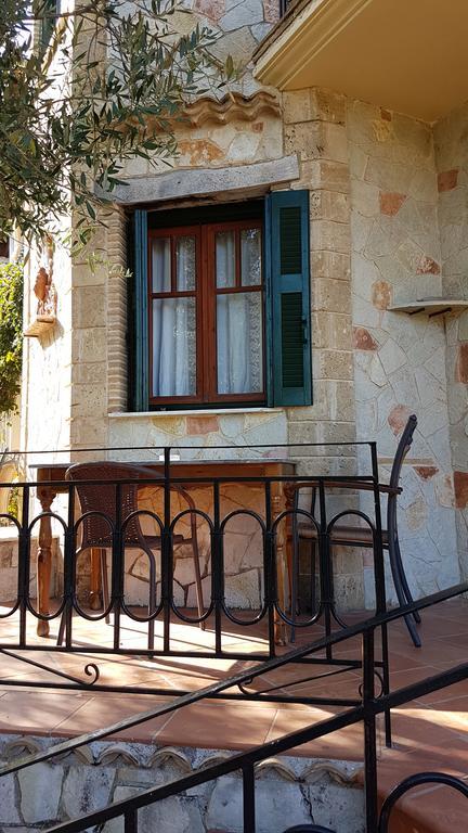 קרי Castello Bellos Studios מראה חיצוני תמונה